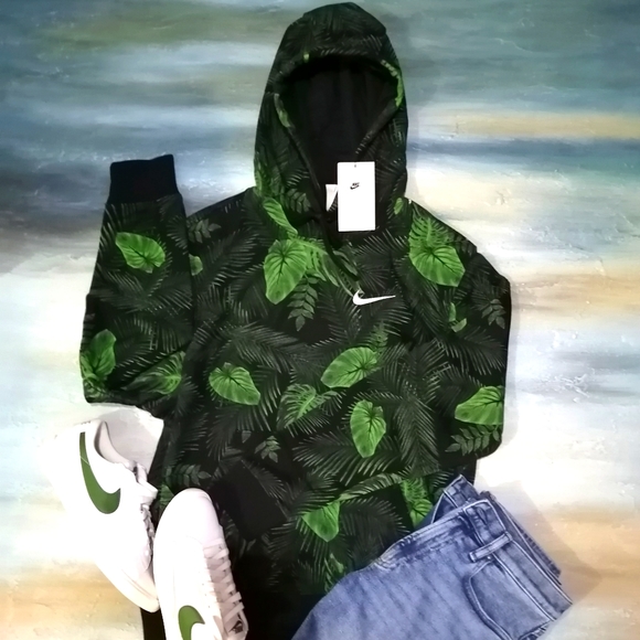 Nike Sportswear Men's Green Pullover Hoodie. Bold Palm Print. New With Tags. - Picture 1 of 13